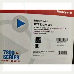 ONE NEW HONEYWELL EC7820A1026 AUTOMATIC PROGRAMMING CONTROL IN BOX FREE SHIP#SF