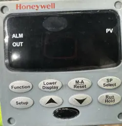 HONEYWELL UDC 2500-EE-0L00- 200-1000-E0-0 HIGH LIMIT