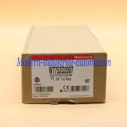1PC NEW HONEYWELL W7752D2007  W7752D2007 GENERAL CONTROLLER IN BOX FAST SHIP#XR