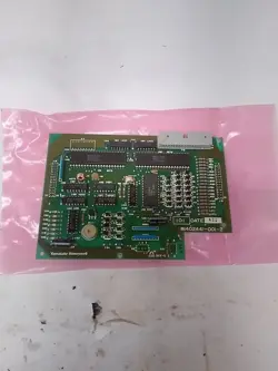 YAMATAKE-HONEYWELL 81402441-001-2 CB CARD