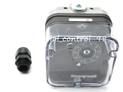 1PCS NEW HONEYWELL C6097A4210 PRESSURE SWITCH IN BOX FAT SHIPPING