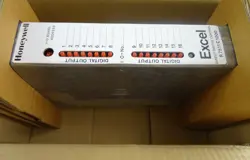 R7511C1000 -NEW- HONEYWELL EXCEL DIRECT DIGITAL CONTROL