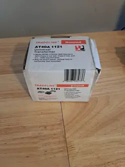 HONEYWELL AT40A1121 UNIVERSAL TRANSFORMER 120V 50/60HZ