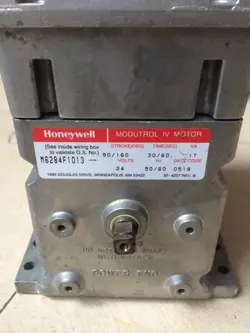 M6284F 1013