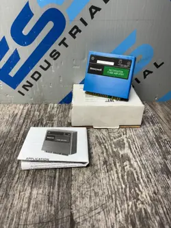 HONEYWELL R7847 A 1033 RECTIFICATION FLAME AMPLIFIER 2OR3 SECS. FLAME FAILURE
