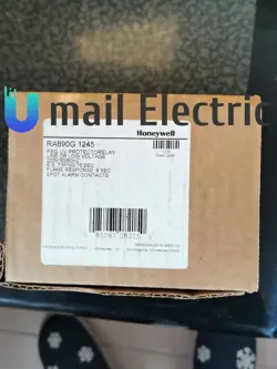 ONE NEW HONEYWELL RA890G1245 RA890G 1245 DHL/FEDEX