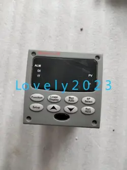 1PC USED HONEYWELL CONTROLLER DC3200-C0-200R-200-00000-00-0