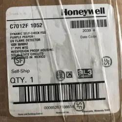 1PC NEW IN BOX C7012F1052 HONEYWELL FLAME DETECTOR EXPEDITED SHIPPING