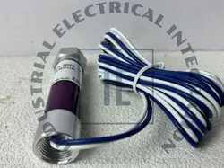 HONEYWELL C7027A1049 C7027A-1049 FLAME DETECTOR SENSOR NEW /