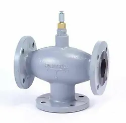 HONEYWELL V5329A2085 ELECTRIC 3-PORT FLANGED VALVE NEW IN BOX EXPEDITED SHIPPING