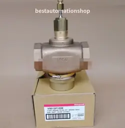 EXPRESS SHIP NEW IN BOX HONEYWELL V5013P1028 ELECTRIC 3-PORT FLANGED VALVE