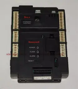 HONEYWELL R7910B1009 NEW