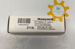 NEW HONEYWELL ST7800A1021 IN BOX EXPEDITED SHIP