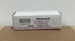 HONEYWELL ST7800A1062 NEW