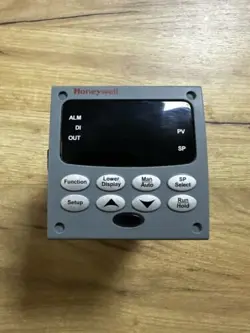 HONEYWELL UDC3200 CONTROLLER