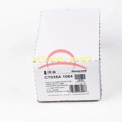 ONE NEW HONEYWELL C7035A1064 BURNER FLAME DETECTOR UV SENSOR C7035A 1064