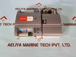 HONEYWELL PVL4022AS PROGRAMMABLE VAV CONTROLLER WITH ACTUATOR