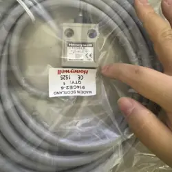 1PC NEW FOR HONEYWELL LIMIT SWITCH 914CE2-6 FASTSHIP#XR