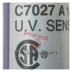 NEW IN BOX HONEYWELL C7027A 1072 FLAME DETECTOR