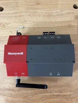 HONEYWELL 12977 CONTROLLER 32300323-001