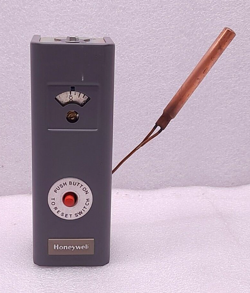 AQUASTAT CONTROLLER
