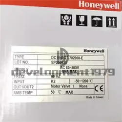 ONE NEW HONEYWELL DC1040CT-702000-E TEMPERATURE CONTROLLER