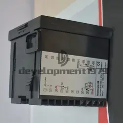 NEW 1PC HONEYWELL DC1040CR-101000-E