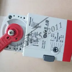 ONE NEW HONEYWELL THREAD BALL VALVE DRIVE MVN7510