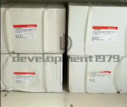 ONE NEW HONEYWELL HONEYWELL V5329A2077 ELECTRIC THREE-WAY VALVE