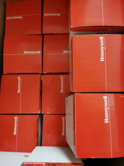 1PCS DC1020CL-701000-E TEMPERATURE