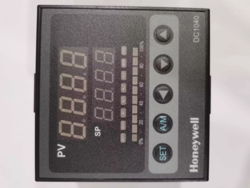1PCS DC1040CL-301000-E TEMPERATURE