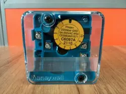 1PC HONEYWELL C6097A2110 PRESSURE SWITCHES C6097A2110 NEW IN BOX