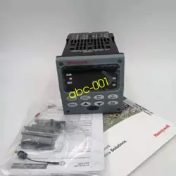 EXPEDITED SHIPPING DHL FEDEX HONEYWELL THERMOSTAT DC3200-CE-000R-100-00000-00-0