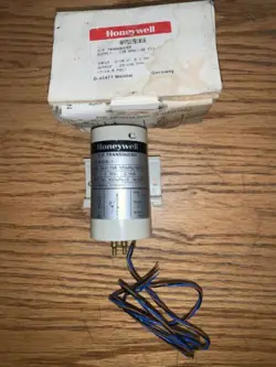 TRANSDUCER 2-10VDC 0-18