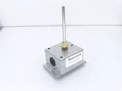 HONEYWELL C7041D