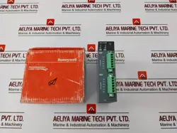LOGIC CONTROLLER RS-232C