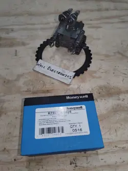 BOX=