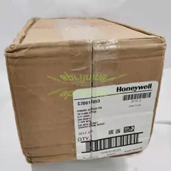 ONE HONEYWELL C7061A1053 C7061A 1053 REPLACE C7061A1012 FLAME DETECTOR NEW