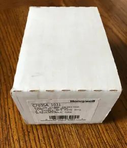 1PC NEW FOR HONEYWELL C7035A1031 C7035A 1031 FLAME DETECTOR FREE SHIPPING