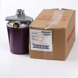 1PC HONEYWELL C7061A 1046 UV FLAME DETECTOR C7061A1046