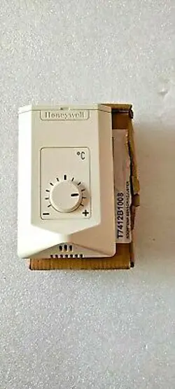ROOM TEMPERATURE SENSOR/ADJUSTER