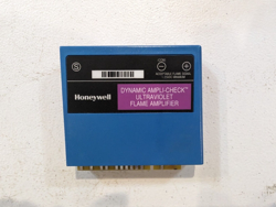 HONEYWELL R7849B1021 DYNAMIC AMPLI-CHECK ULTRAVIOLET AMPLIFIER