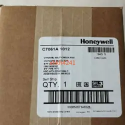 NEW HONEYWELL C7061A1012 UV FLAME DETECTOR C7061A1012 IN BOX EXPEDITED SHIPPING