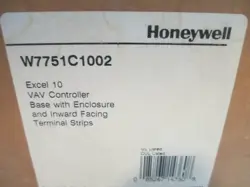 HONEYWELL W7751C1002 EXCEL 10 VAV CONTROLLER   NEW!
