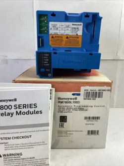 HONEYWELL RM7800L1053 AUTOMATIC PROGRAMMING CONTROL RM7800L 1053 INCOMPLETE