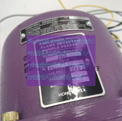 NEW HONEYWELL C7012C1042