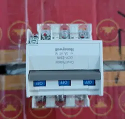 1PC USED HONEYWELL GCP-33AN GCP-33ANM5AAX CIRCUIT PROTECTOR TESTED
