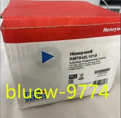 1PCS NEW IN BOX HONEYWELL RM7840L 1018 RM7840L1018 COMBUSTION CONTROLLER