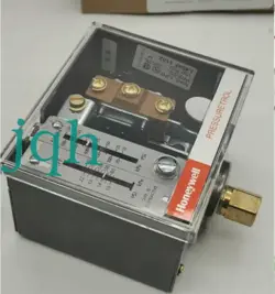 1PCS FEDEX/DHL*J#
