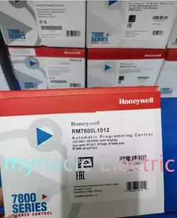 1PCS NEW IN BOX HONEYWELL RM7800L1012 BURNER CONTROL RM7800L 1012 FREE DHL